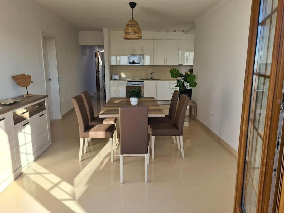 Luxury 4-Bedroom Villa With Heated Pool + Sea View ปลายาบลังกา ภายนอก รูปภาพ