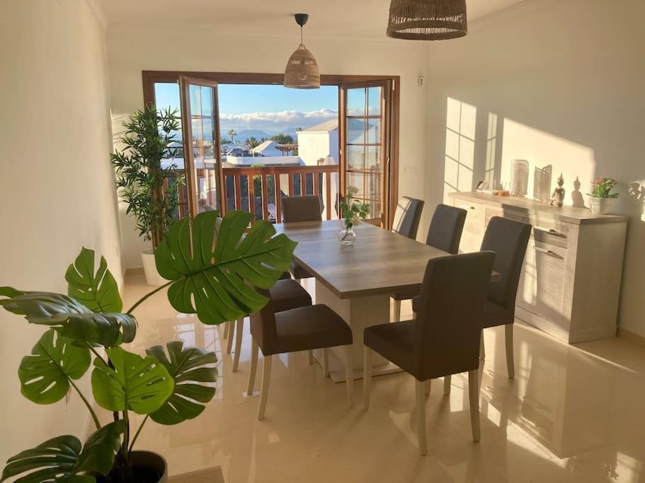 Luxury 4-Bedroom Villa With Heated Pool + Sea View ปลายาบลังกา ภายนอก รูปภาพ