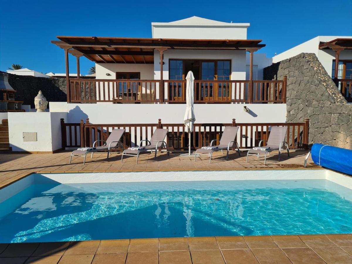 Luxury 4-Bedroom Villa With Heated Pool + Sea View ปลายาบลังกา ภายนอก รูปภาพ