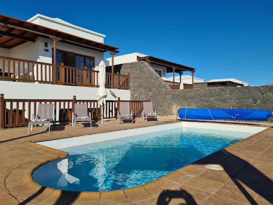 Luxury 4-Bedroom Villa With Heated Pool + Sea View ปลายาบลังกา ภายนอก รูปภาพ