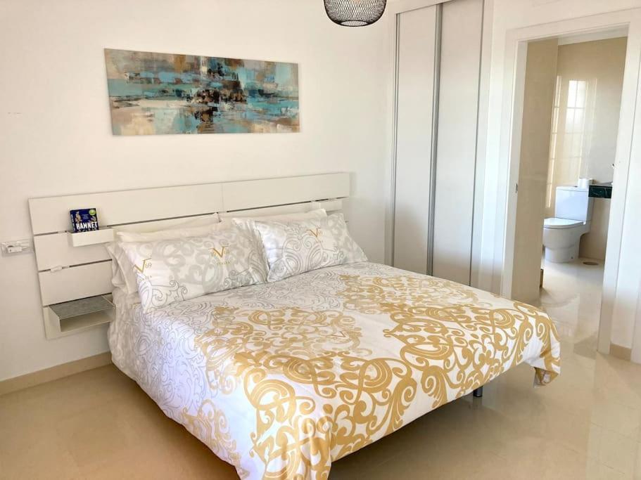 Luxury 4-Bedroom Villa With Heated Pool + Sea View ปลายาบลังกา ภายนอก รูปภาพ